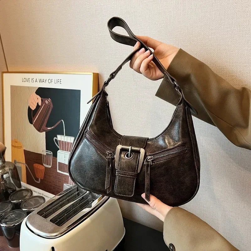 Retro Belt PU Womens Leather Shoulder Bag Y2K Small Retro Womens Underwear Horizontal Bag Fashion Handbag 241105