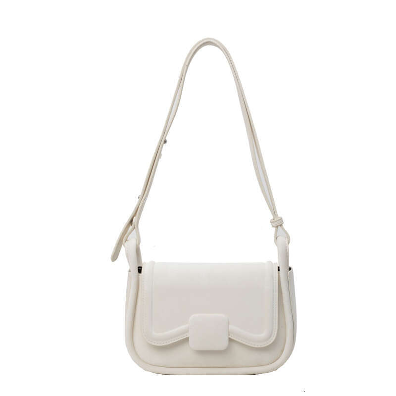 Korean Sweet Fresh Underarm for Women, Trendy and Fashionable, Versatile Small Square Bag, High end, Small, Unique Single Shoulder Crossbody Bag