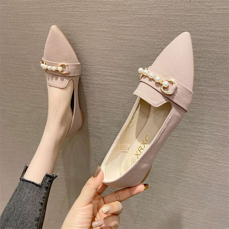 2023 New Style Pearl Decorative Pointed Solid Color Soft Soled For Commuting Elegant French Shallow Mouth Cloth Single Shoes