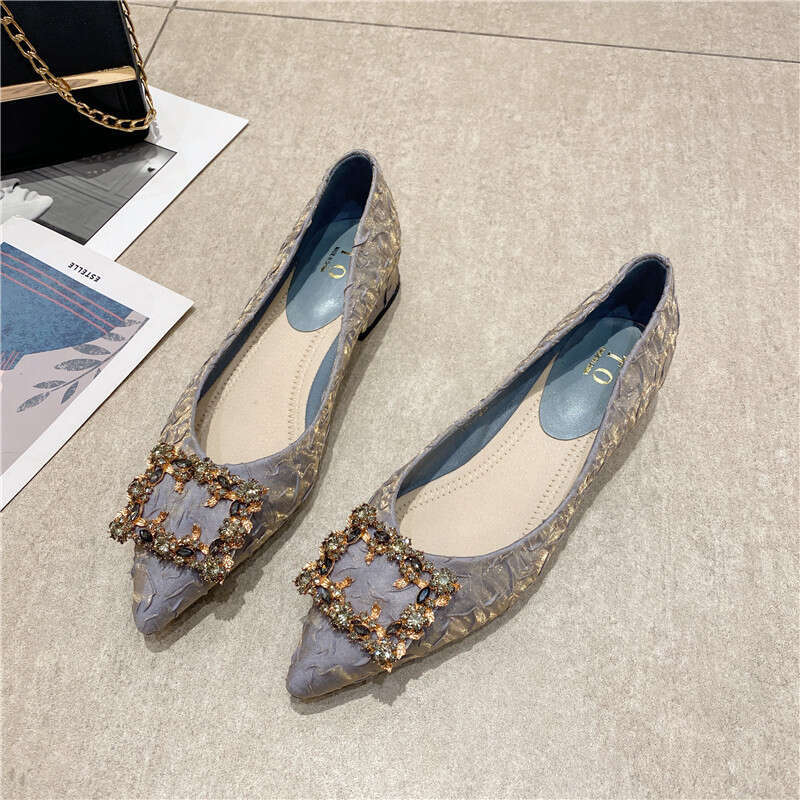 Single Hoe 2023 Pring/Ummer New Item, Veratile For Ladie, With A Thick Heel And Pointed Temperament. Metal Rhinetone Hallow Mouth Mid Heeled Women