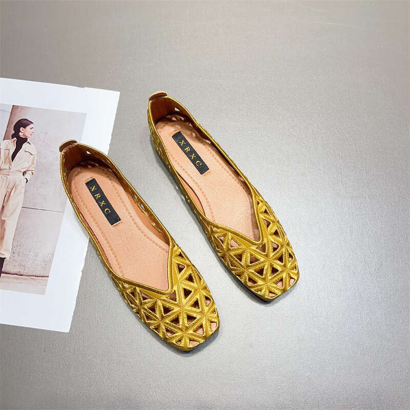 Cave Sandals Women's Spring And Summer New Style Square Toe Versatile Comfortable Soft Sole Hollow Out Single Breathable Flat Shallow Mouth Scoop