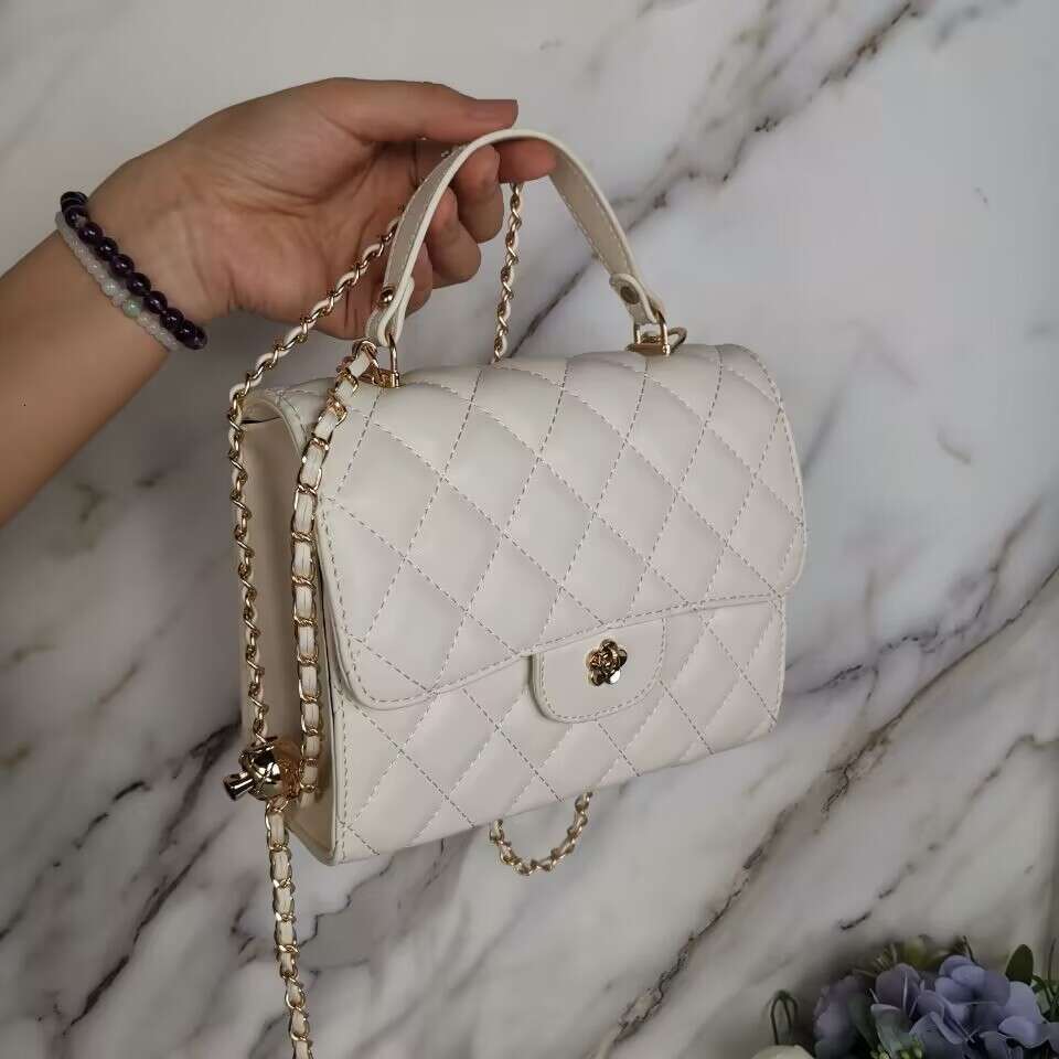 Designer Bag New Fashionable Small Fragrant Style Mini Bag High Grade Handheld Small Square Bag Female Small Crowd Lingge Crossbody