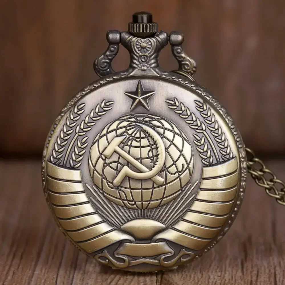 Vintage USSR Soviet Badges Sickle Hammer Pocket Watch Necklace Bronze Pendant Chain Clock Fashion Emblem Women Men GiftX241104