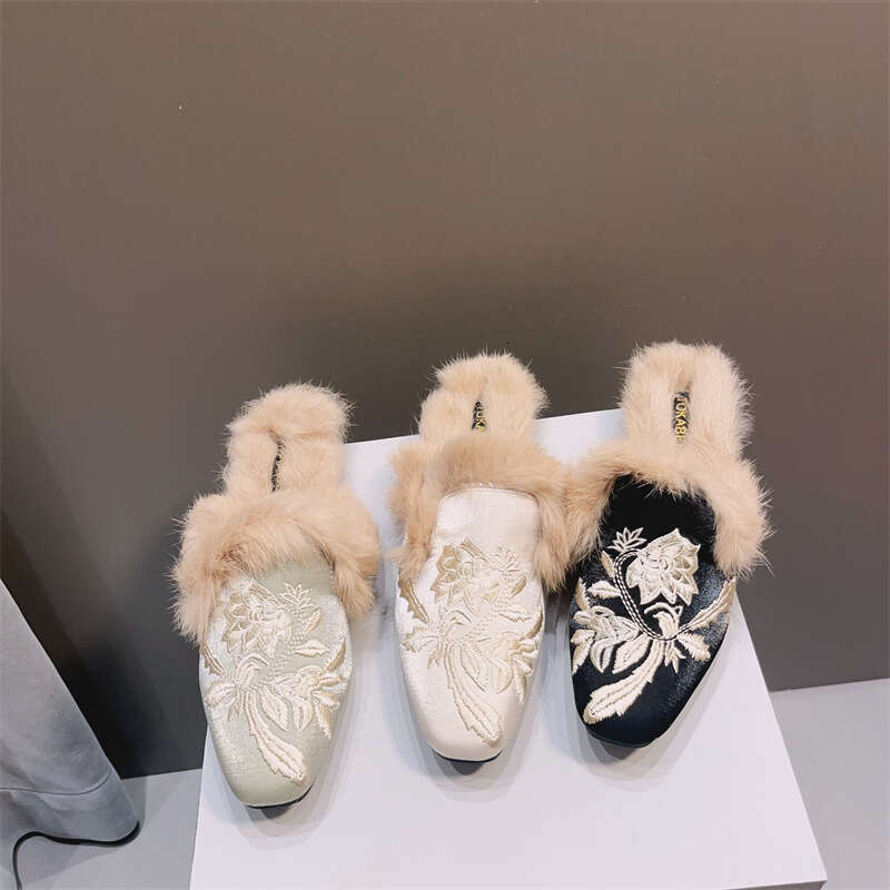 Korean Version Autumn Winter Simple Square Flat Bottom Hairy Shoes For Women With Soft Soles Plush Insulation, Featuring A Socialite Style Embroidered
