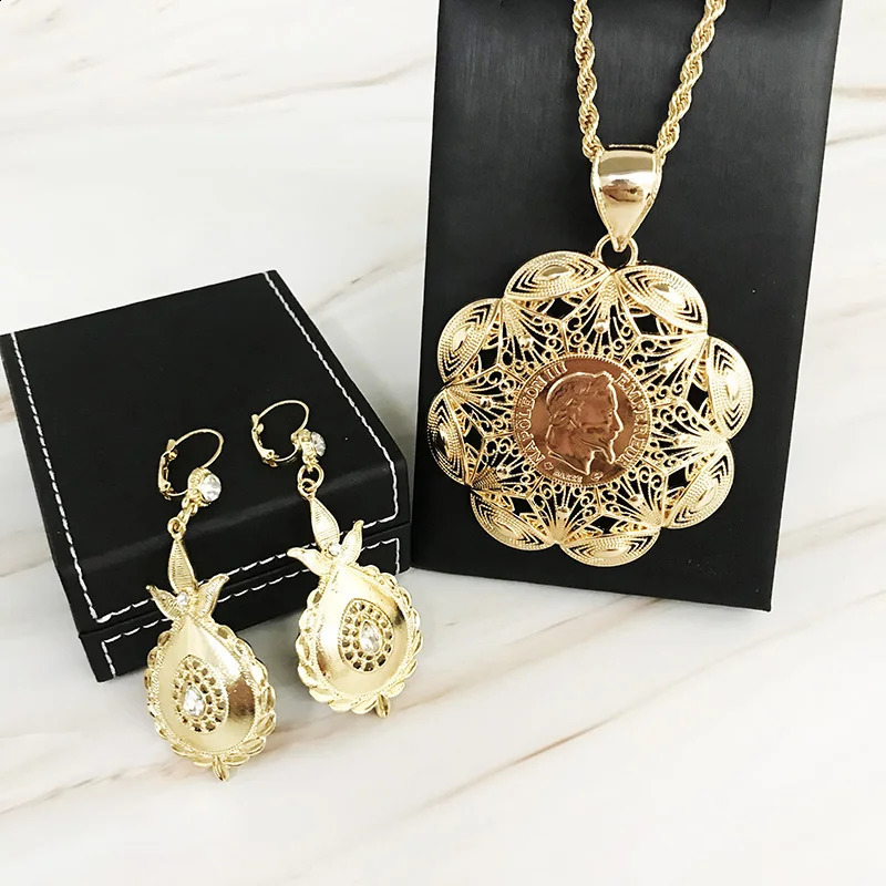 Fashion hip hop pendant zinc alloy metal portrait coin necklace Mens crisscross couple necklace womens jewelry with free shipp 241105