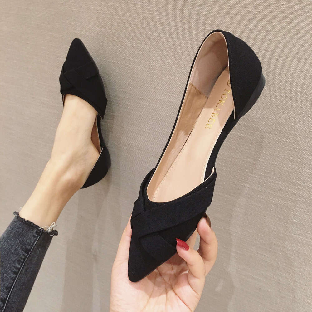 2023 Korean Version New Side Air Breathable Black Work Shoes, Daily Fabric Surface Pointed Shallow Mouth Soft Sole Flat Shoes