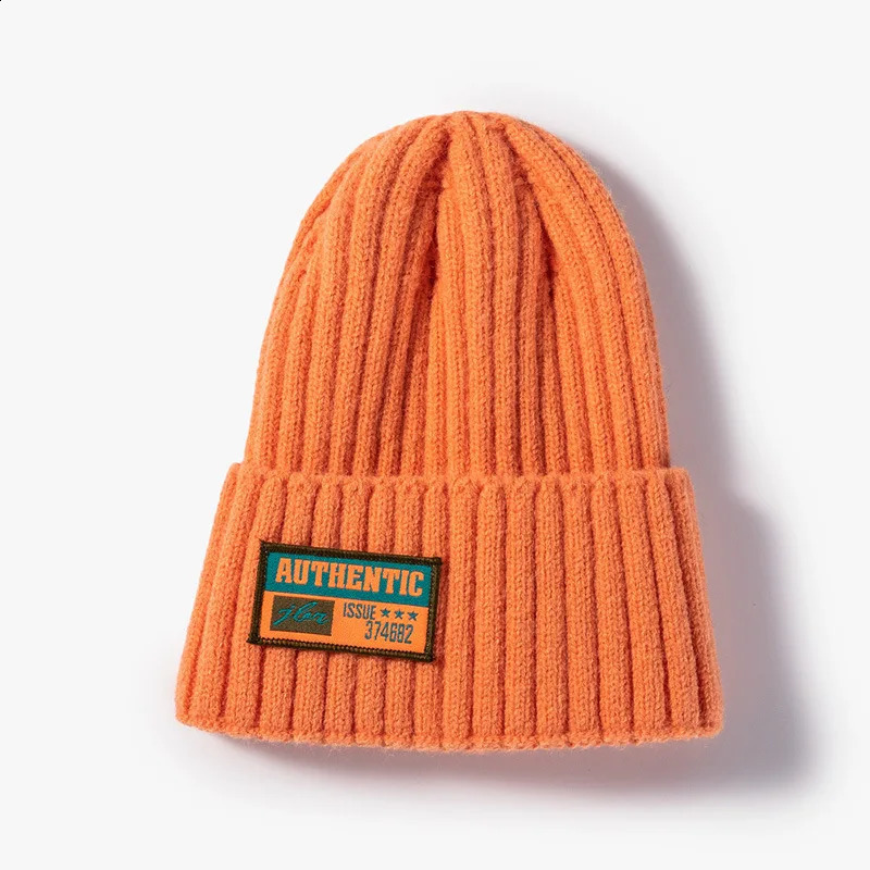 Korean Letter Beanie Hat Fashion Women Cloth Label Caps Autumn Winter Outdoor Warm Couple Knitted Hats Solid Color Simple Cap 241105