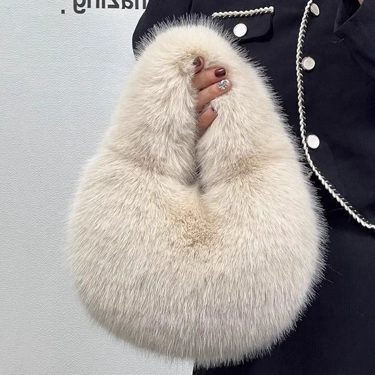 Winter Casual Furry Shoulder Bags for Women Solid Color Soft Plush Ladies Clutch Purse Handbags Lightweight Female Hobos Bag 241104