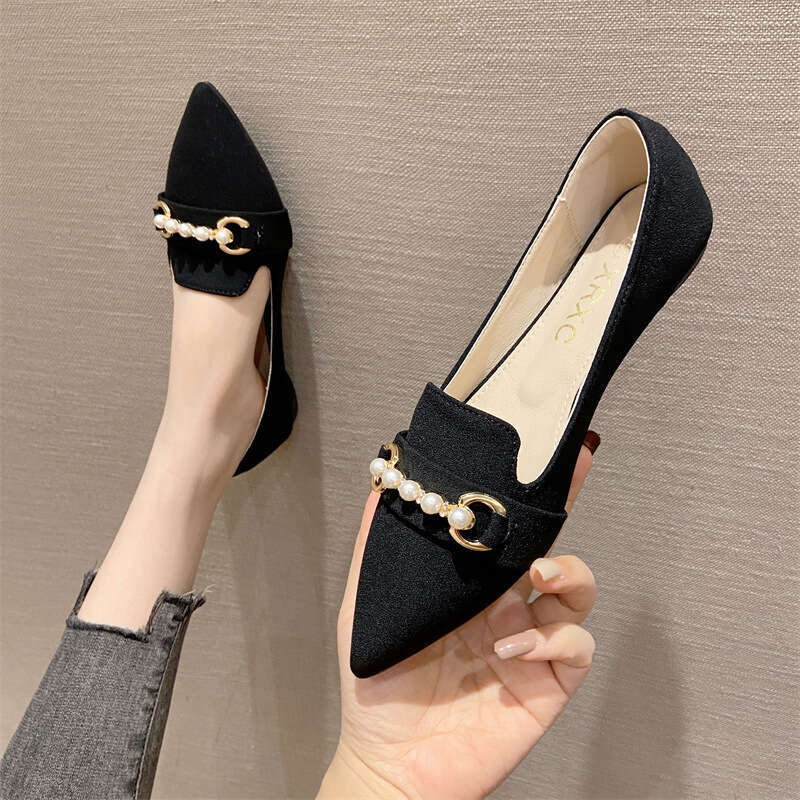 2023 New Style Pearl Decorative Pointed Solid Color Soft Soled For Commuting Elegant French Shallow Mouth Cloth Single Shoes