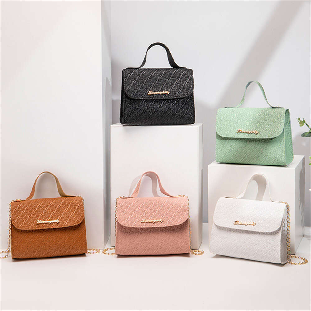 Designer Bag Embossing Chain Square Bag PU Leather Large Capacity Shoulder Crossbody Mobile Phone Bag For Women handbag