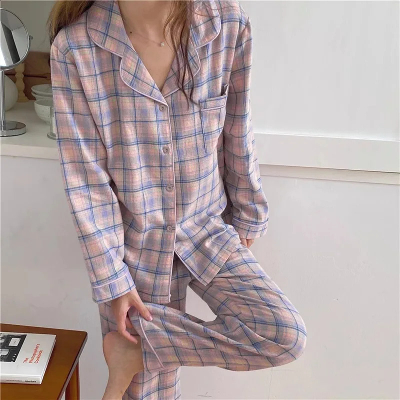 Minimalist and Casual Pajamas Spring Autumn Thin Lapel Cardigan Home Clothing Purple Plaid Leisure Sleepwear for Students 241105