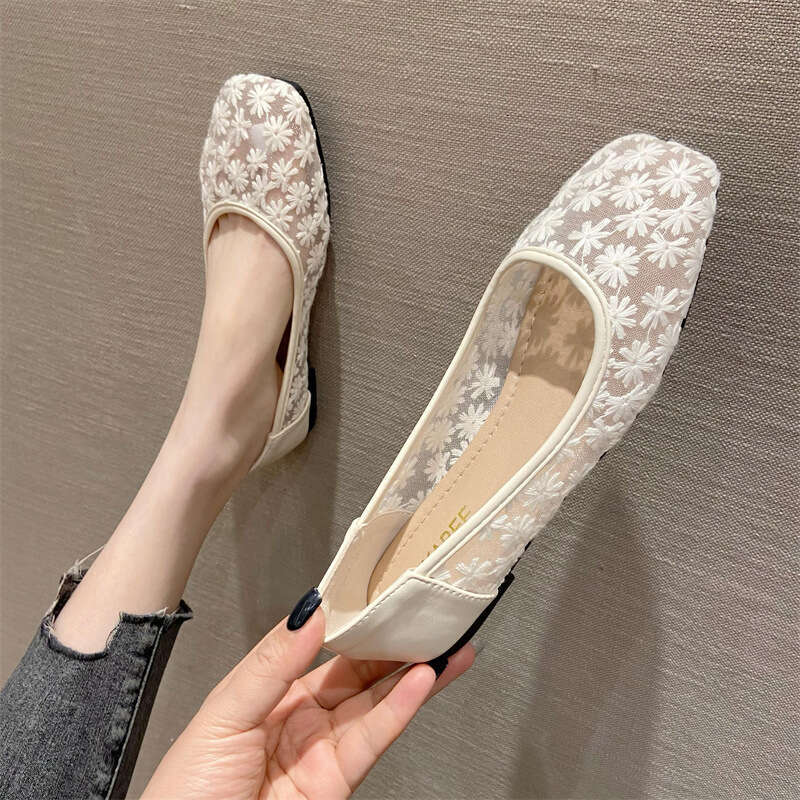 Casual Bean For Women 2023 Summer New Style Korean Edition Breathable Single Shallow Mouth Internet Celebrity Flat Bottom Simple Scoop Shoes