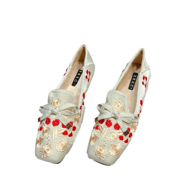 Butterfly Knot Decoration Square Toe With Fuzzy Fur Women's Korean Version, New Embroidered Fabric Flat Sole Single Shoes, Work Shoes