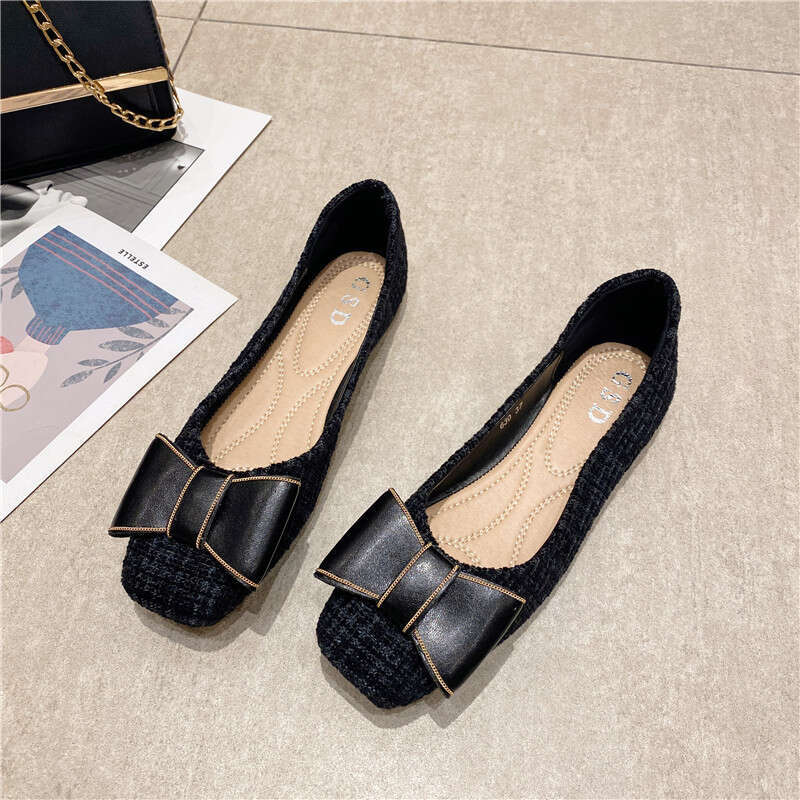 2023 Spring And Summer New Women's Large Soft Bottom Butterfly Bow Cloth Surface Shallow Mouth Square Head Flat Follow Shoes