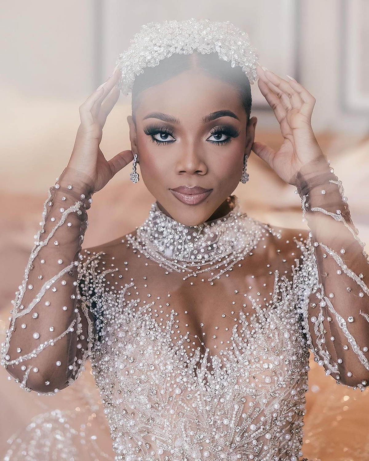 Sexy Mermaid Wedding Dress Beaded Pearls Crystal High Neck Bride Gowns Detachable Sweep Train Bridal Dresses Customized