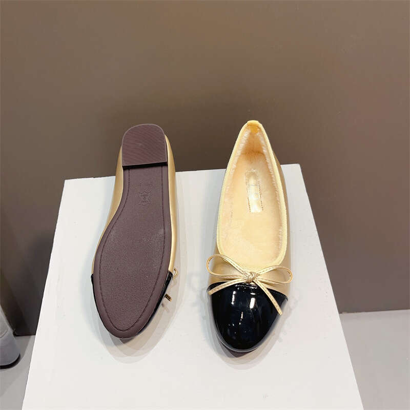 Single Shoe Women's Round Headed Bow, Small Fragrant Style, Soft Sole, Shallow Mouth Fairy, One Foot Kick, Korean Version With Plush Flat Bottom 