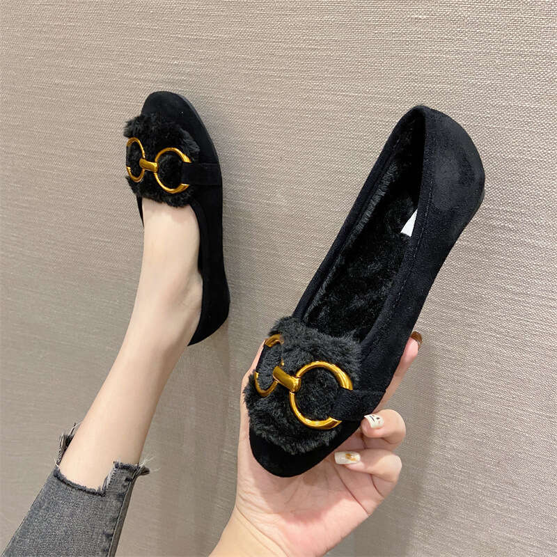 2023 Autumn/Winter New Single Women's Head Metal Buckle Hairy With Velvet Flat Bottom Outer Shallow Mouth Bean Shoes