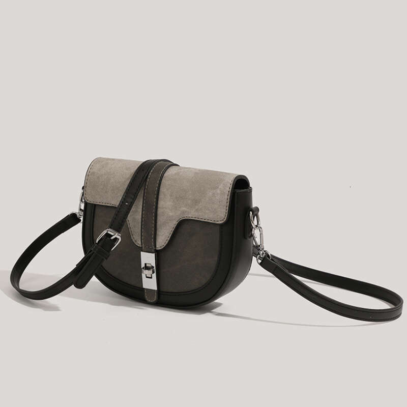 Designer Bag High Quality Women's Shoulder Bag Suede Fashion Versatile Casual Style Crossbody Bag Large Capacity Commuter Simple Saddle Bag Saddl