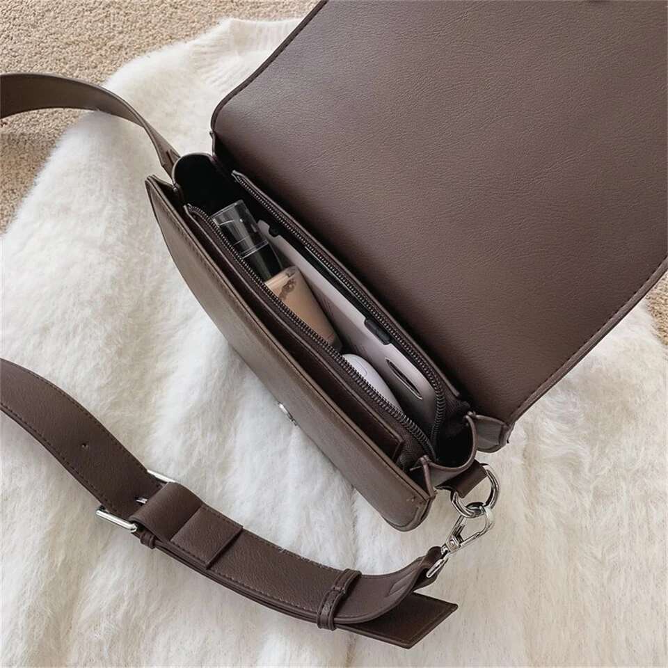Retro Solid Color Saddle High Quality Leather Shoulder Bags for Women 2025 New Simple Ladies Crossbody Bag Designer Handbags
