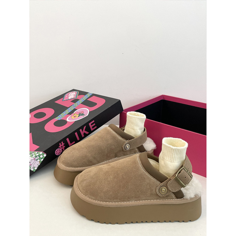 Designer Shoe Thick Soled And Plush Thick Boken Half Dragged Cotton Shoes For Women In The Autumn And Winter Of 2024, Suitable For Wearing Outside And