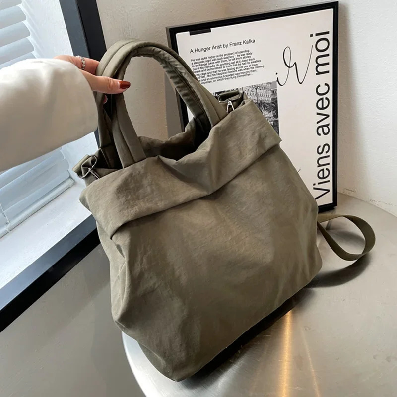Womens Handbag Nylon High Capacity Handbag Fashion Travel Shoulder Bag Womens Wallet 241105