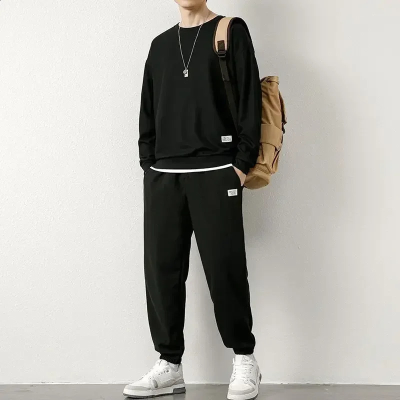 Spring Autumn Long-sleeved Suit Mens T-shirt Casual Set Clothes Solid Color Loose Autumn Sweatshirts Set Men Clothes 241105