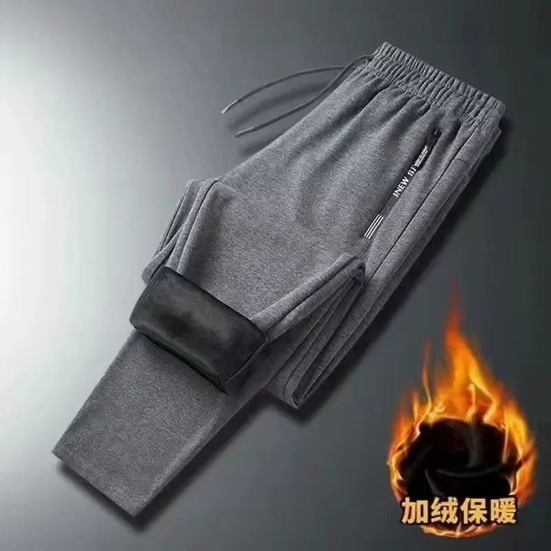 Winter Thickened Waterproof and Windproof Cotton Pants Jogger Men Baggy Casual Sherpa Trousers Boy Clothes Sweatpants Hose 241104