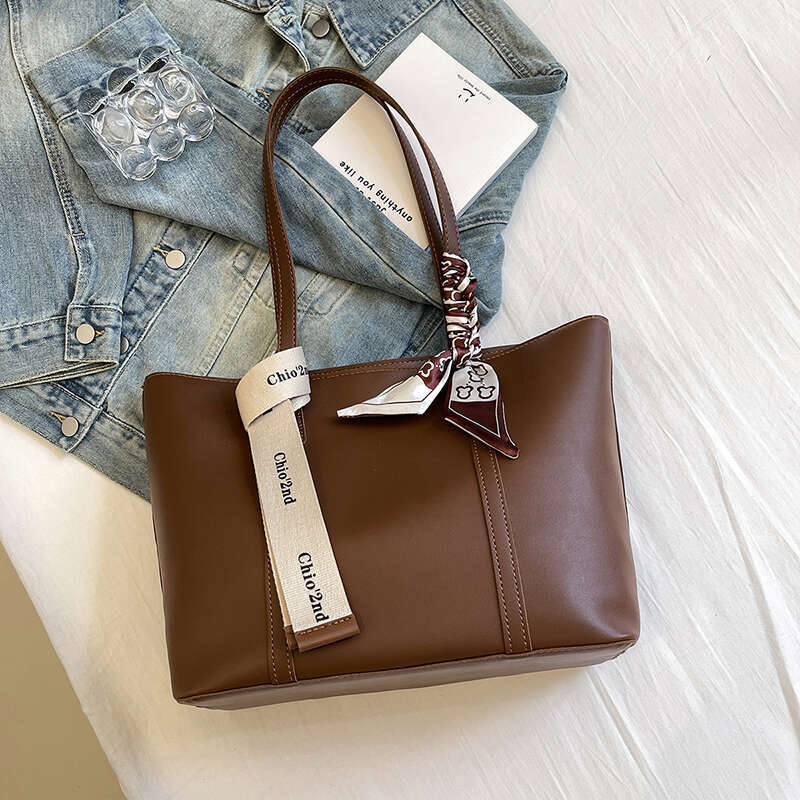 Designer Bag Women's Bag New Summer Black Handbag Large Capacity Shoulder Bag Niche Commuter Woman Bag Tote Bag