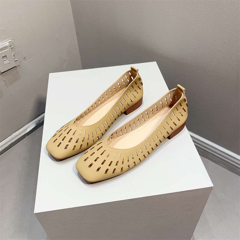 Summer New Item Korean Version Hollow Breathable Single Women's Scoop Square Toe Grandmother Shoe Soft Leather Comfortable Bean Shoes