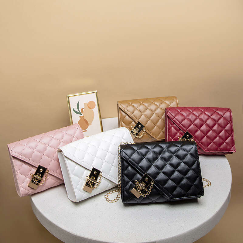 Designer Bag New Women's One Shoulder Oblique Cross Small Square Bag With Missing Corner Style Women's Bag Diamond Latch Buckle Women's