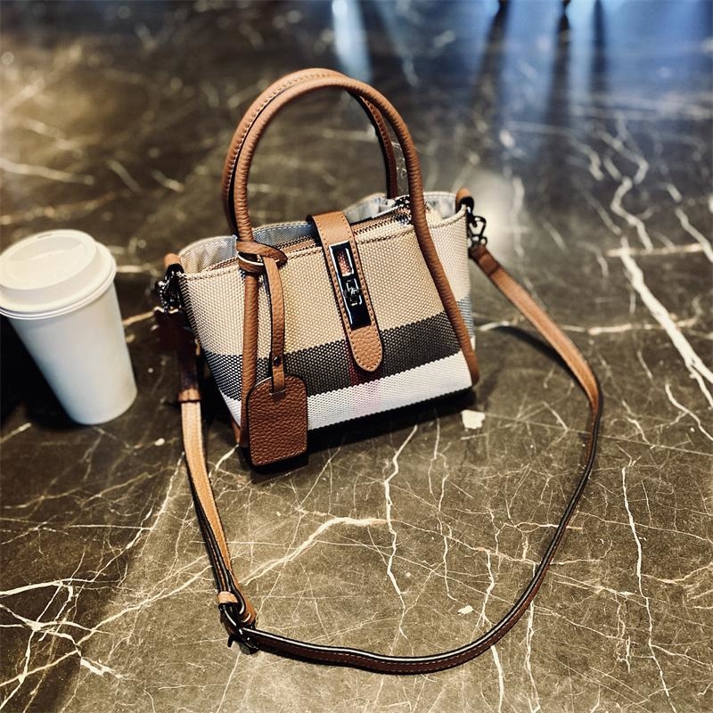 Plaid Shoulder Bags for Women 2024 New Female Brand Tote Bag Casual Fashion Trends Handbag