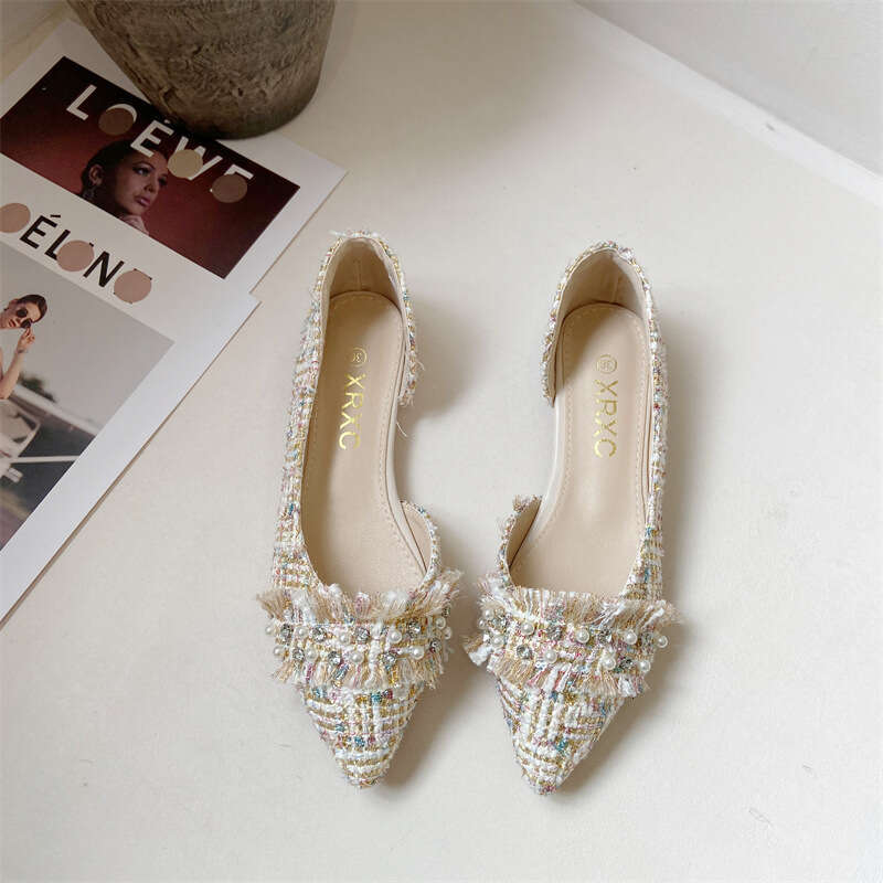 Sweet Pearl Gentle Wind Side Empty Women's Shoes 2023 New Korean Version Shallow Mouth Pointed Versatile Flat Bottom Trendy Single Shoe
