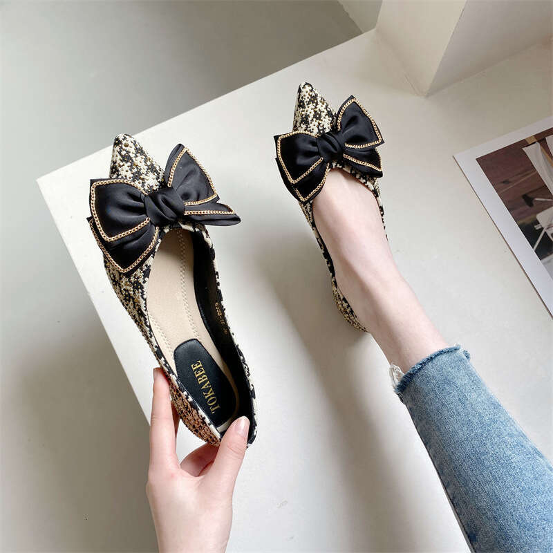 2023 Spring/Summer New Ladies And Fairies Evening Wind Pointed Flat Bottom Shallow Mouth Bow Knot Water Diamond Inner Elevated Single Shoes