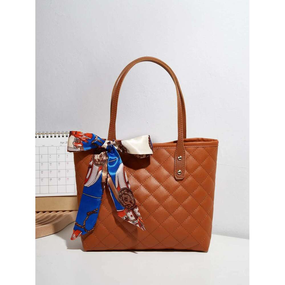Designer Bag Large Capacity Lingge Embroidery Bag New Trendy Simple Scarf Tote Bag Hot Selling One Shoulder Bucket Bag Bags For Women