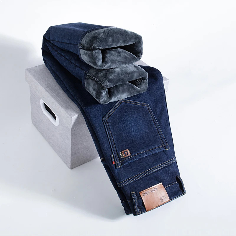2024 Winter Fleece Thick Warm Men Jeans Slim Skinny Stretch Straight Classic Version of Denim Plush Pants Male Clothing 241105