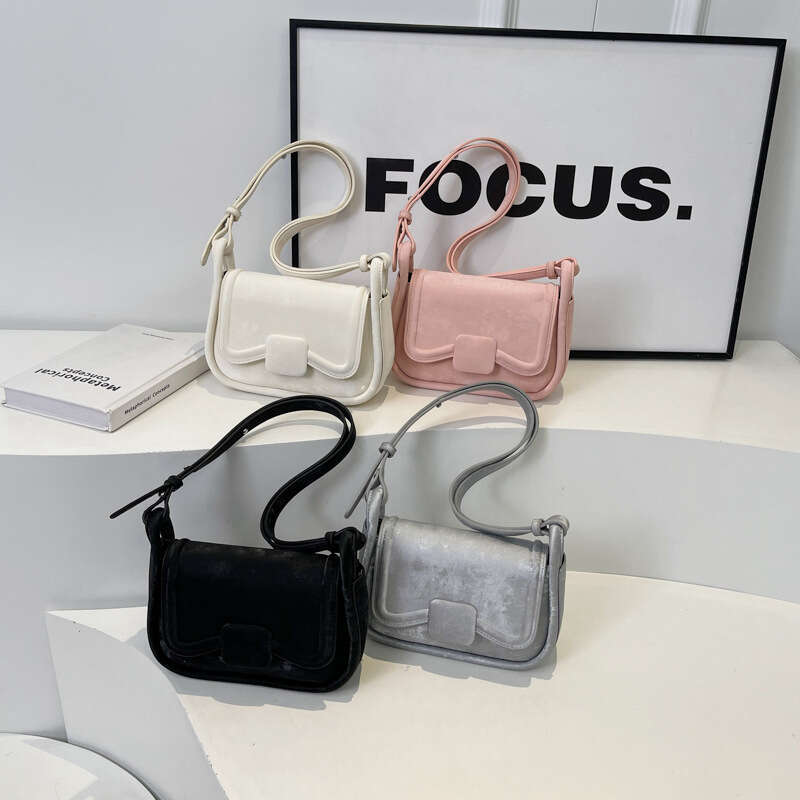 Korean Sweet Fresh Underarm for Women, Trendy and Fashionable, Versatile Small Square Bag, High end, Small, Unique Single Shoulder Crossbody Bag