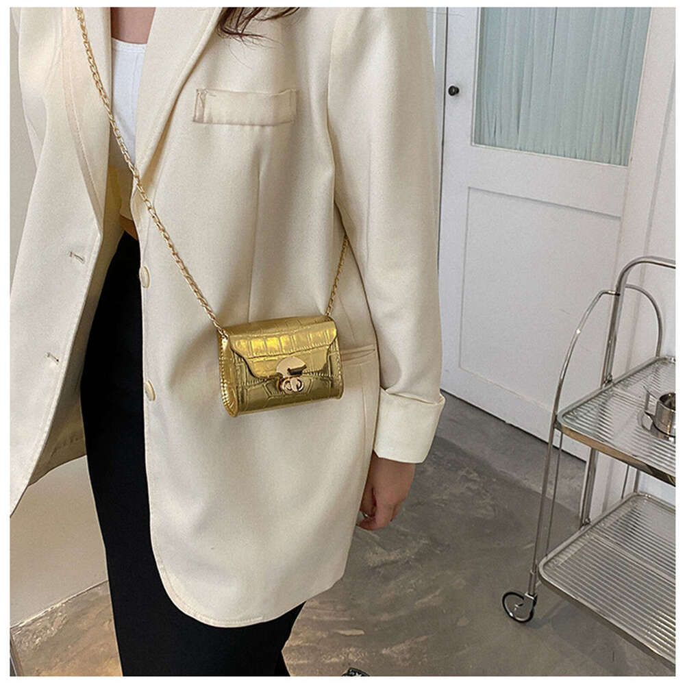 Korean Style Bright Surface Shoulder for Women Fashion Solid Color Crossbody Leather Girl Mini Chain Square Bag Wallet