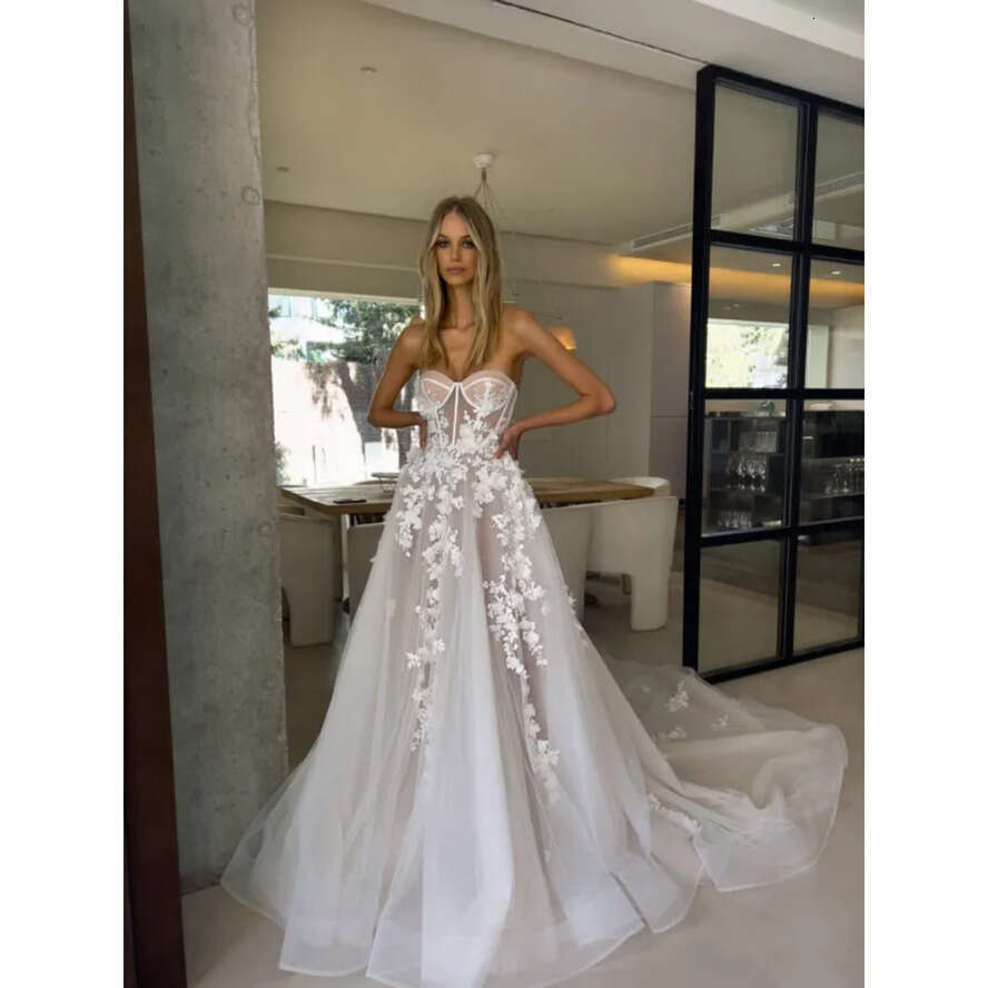 Boho Backless A E Dresses Bone Bodice Sweep Train D Appliques Tulle Wedding Bridal Gowns