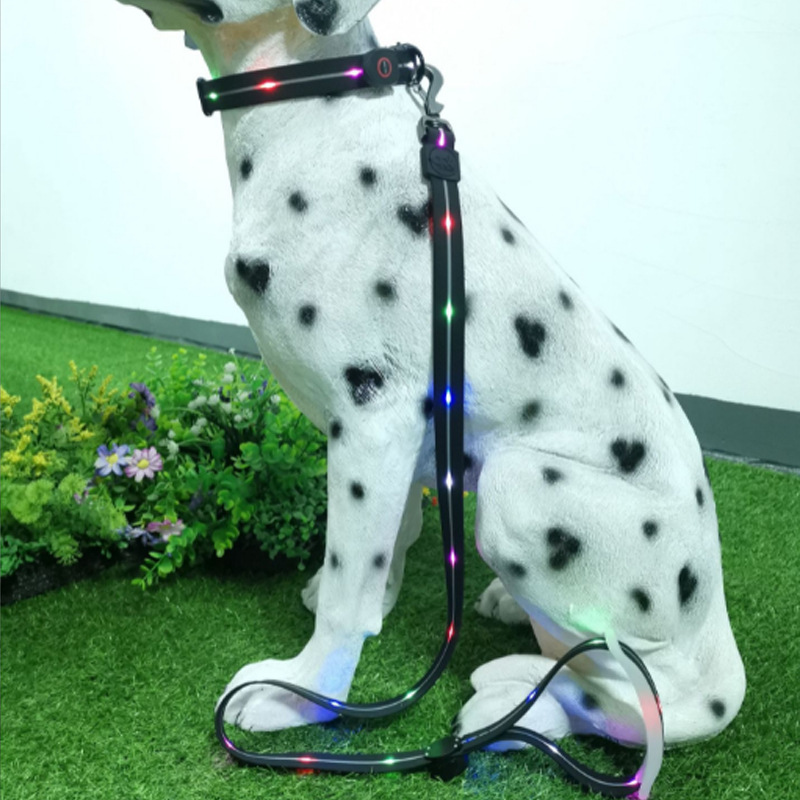 Pet traction rope led lights up dog collar walking free hands rope warning cats and dogs supplies at night outdoor black red green wear resistant 37 0