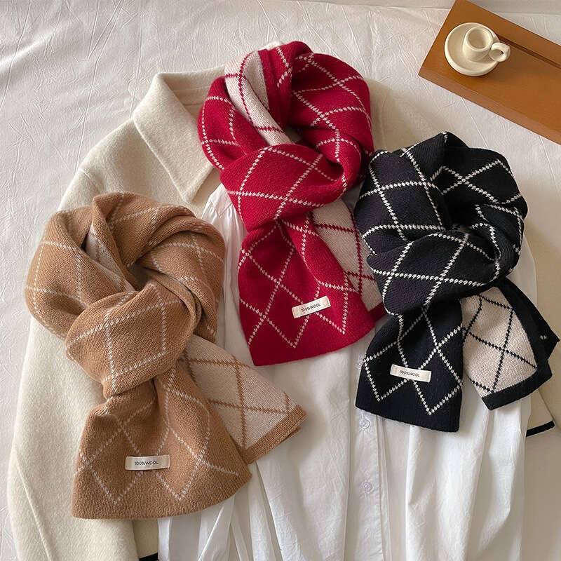 Dia plaid wool scarf for women's winter warmth, long knitted two-color versatile scarf, student Korean version, couple's style