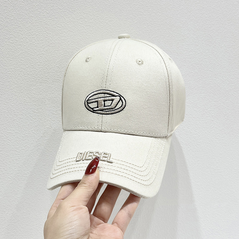 Free shipping New Designer Baseball caps hat Men Women fitted hats Luxury embroidered baseball cap Sun Hats Adjustable cap J-6