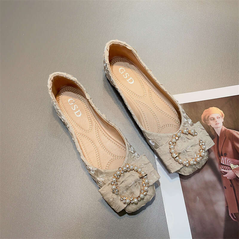 French Gentle Style Shallow Mouth Flat Single For Women, Korean Version, Spring And Summer New Items, Pearl Bow Square Toe Soft Sole Scoop Shoes