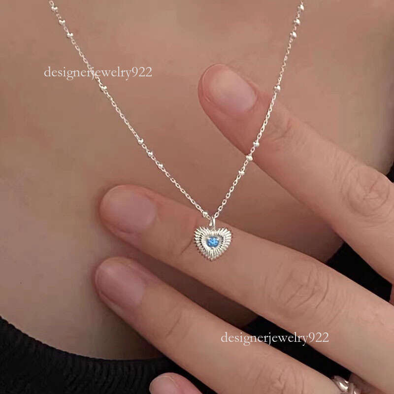 Elegant Sterling Silver Vertical Diamond Patterned Small Heart Necklace for WomenDesign with Personalization Option