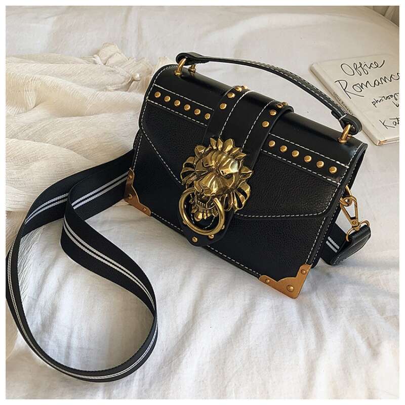 Designer Bag Women's Bag 2024 New Retro Handbag Simple Shoulder Crossbody Bag Lion Head Small Square Bag