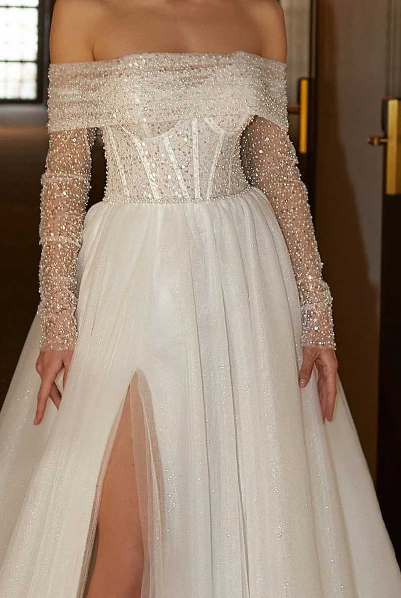 Side Split A Line Wedding Dresses Off Shoulder Long Sleeves Beaded Sequins Pearls Long White Bridal Gown 2025 Boho Beach Bride Dress