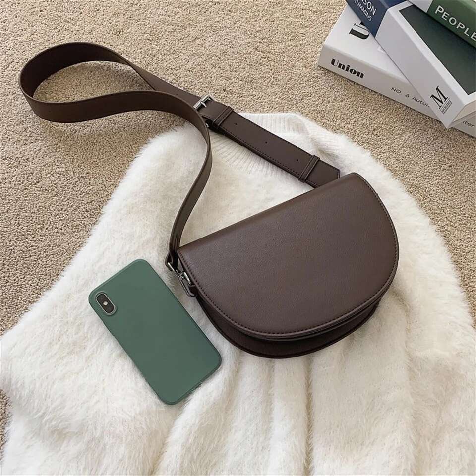 Retro Solid Color Saddle High Quality Leather Shoulder Bags for Women 2025 New Simple Ladies Crossbody Bag Designer Handbags