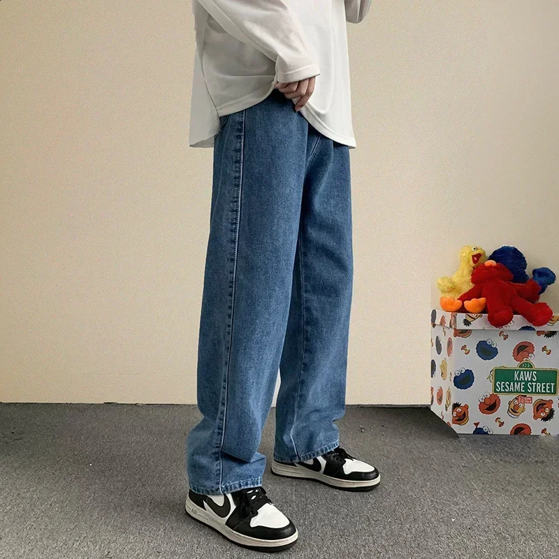 Korean Fashion Baggy Jeans Men Streetwear Loose Straight Wide Leg Pants Male Clothing Black Light Blue 241105