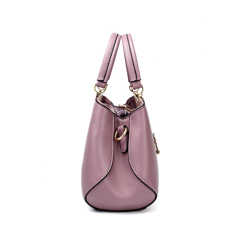 Designer's new fashionable embroidered shoulder bag PU women's bag fashion bag