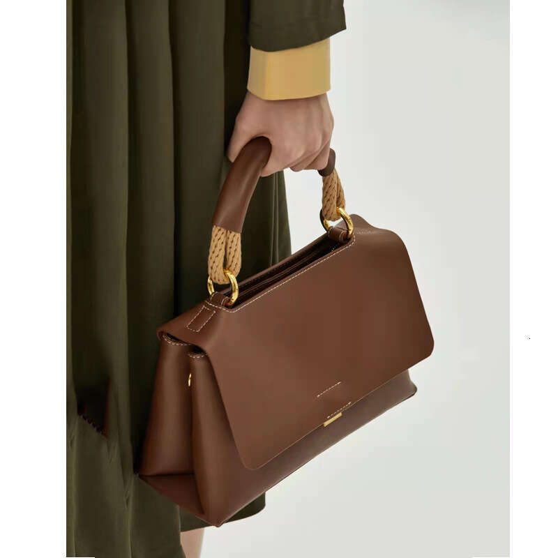Maxdutti 2023 New Messenger Women French Retro Handbag Fashion Elegant Ladies Casual Commuter Leather Shoulder Bag