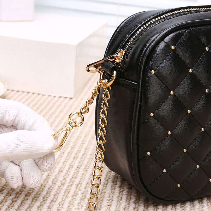 Designer Bag Hot Sale Women Messenger Bags Brand Designer Shoulder Bags Rivet Chain Strap Crossbody Bags For Women Bolas Feminina